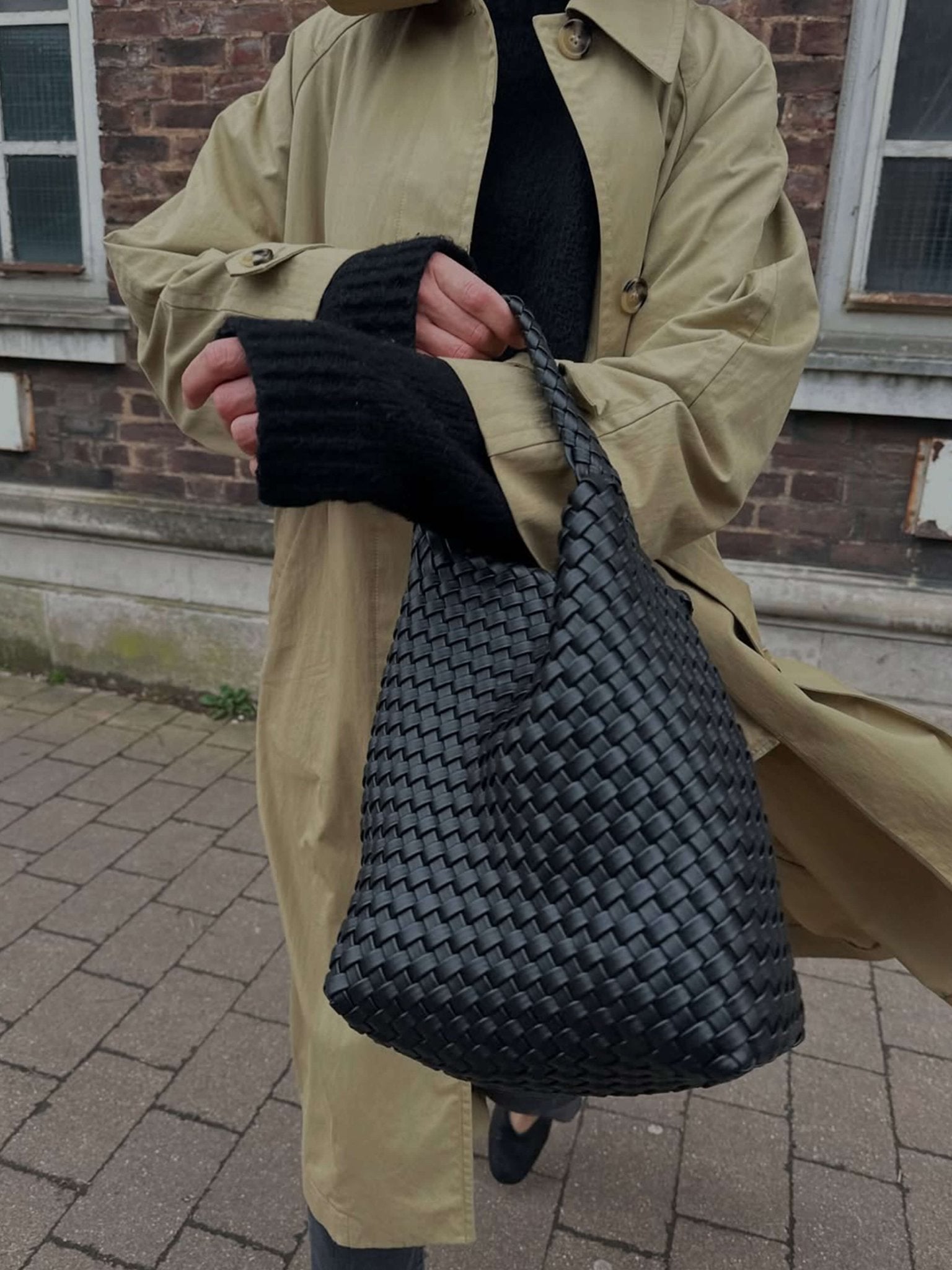 Seame - Cara Woven Shopper Bag Medium Black Medium