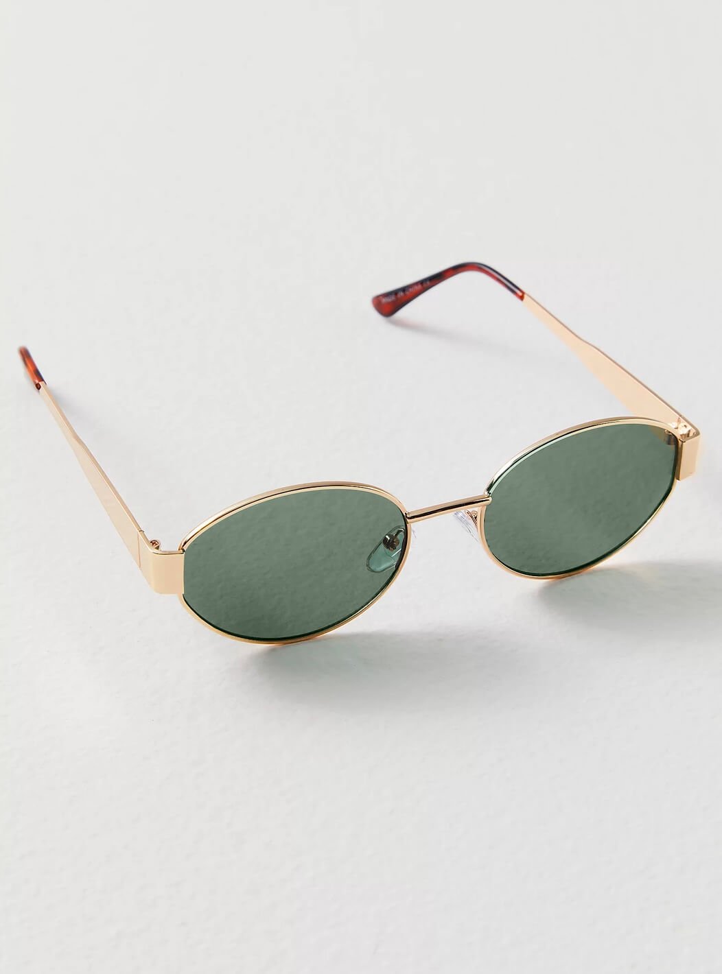 Seame - Cilia Sunglasses Black frame dark lenses