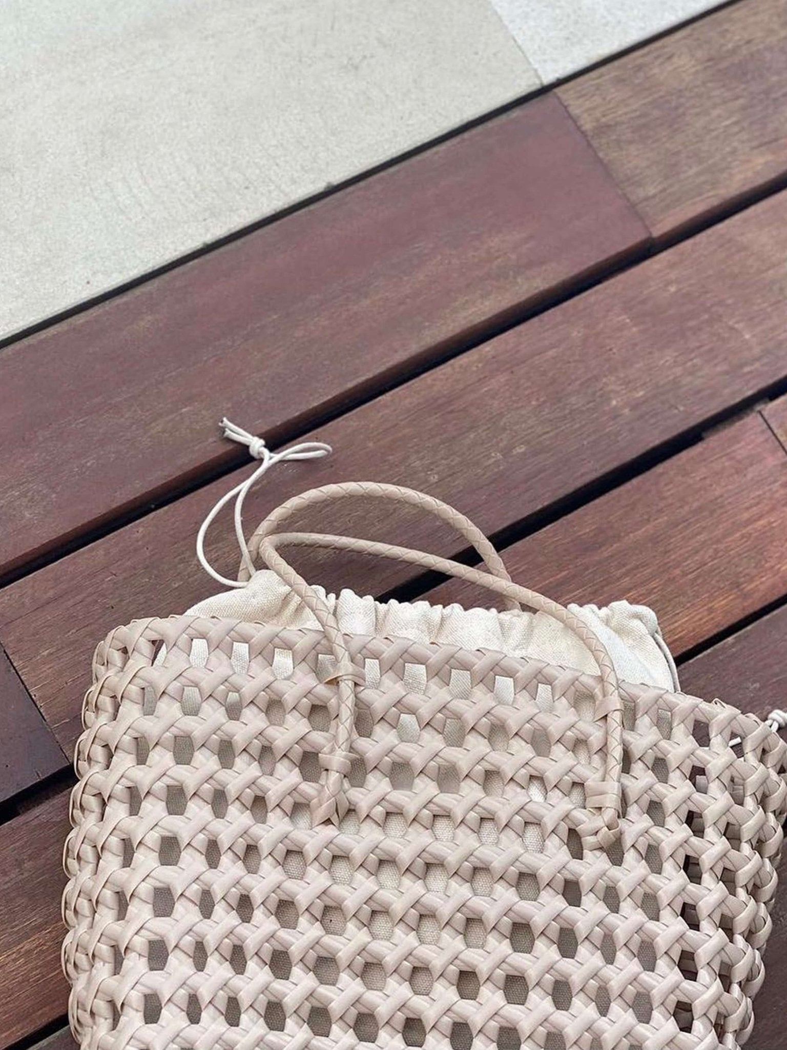 Seame - Crishell Hollow Woven Bag Green