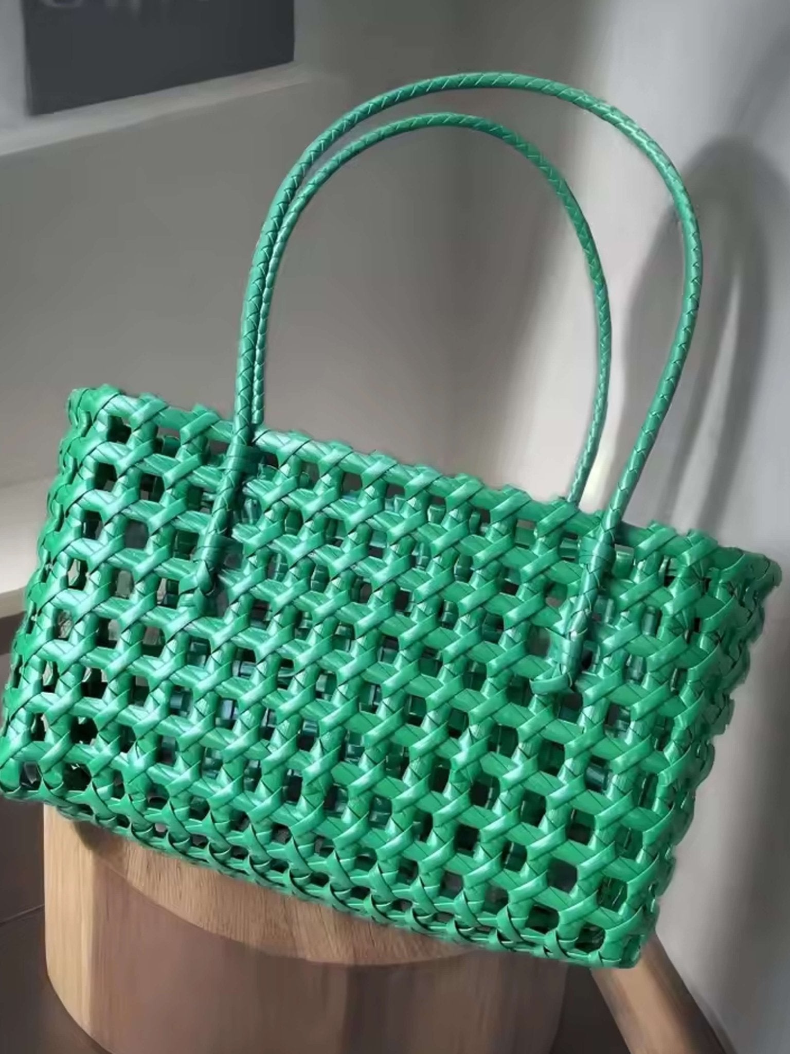 Seame - Crishell Hollow Woven Bag Green